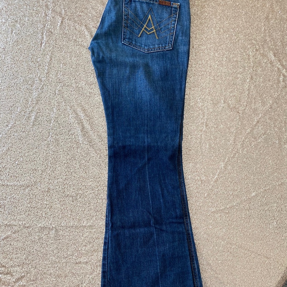Fall Pick! 🍂 7 For All Mankind Jeans - Picture 2 of 7